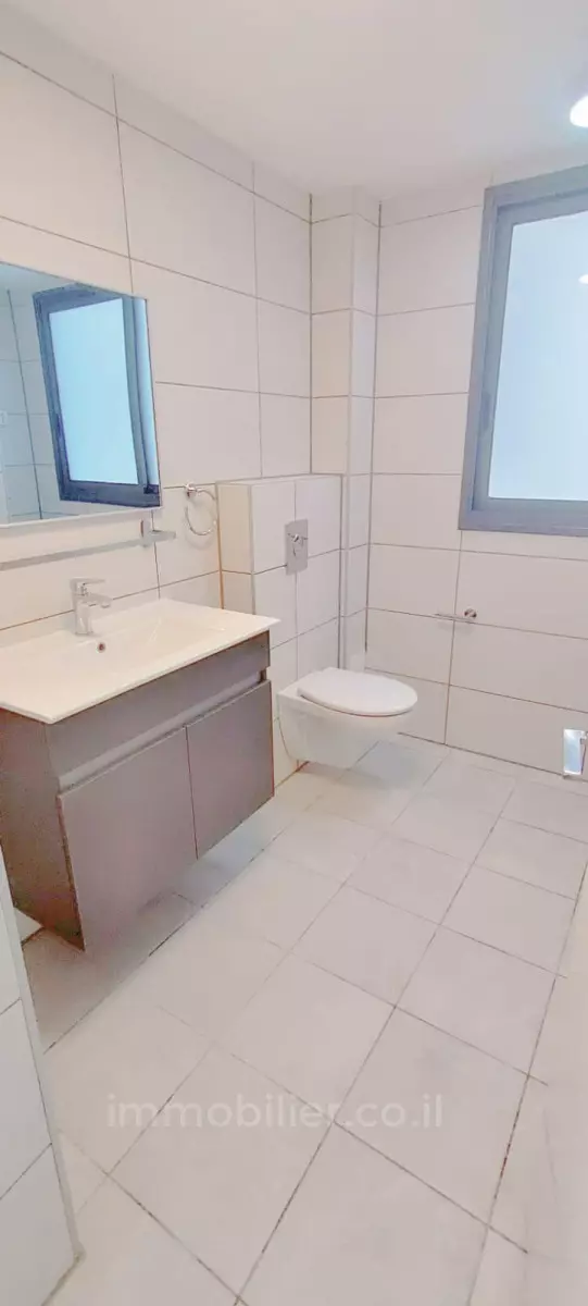 Apartment 5 rooms Hadera City center 379-IBL-283