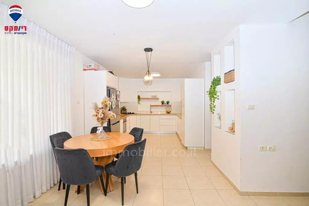 Cottage 5.5 Rooms Hadera weitzman 379-IBL-284