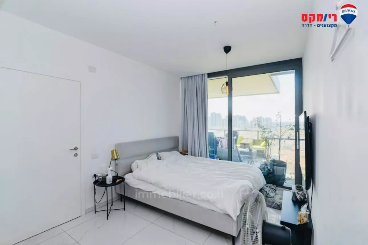 Apartment 4 Rooms Guivat olga Centre 379-IBL-287