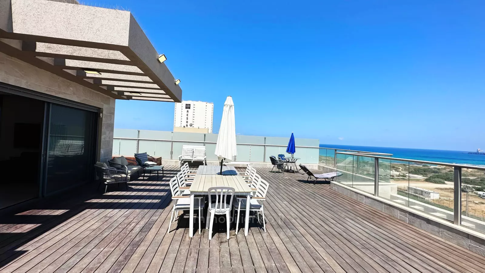 Penthouse 6 rooms Hadera Givat olga 379-IBL-304