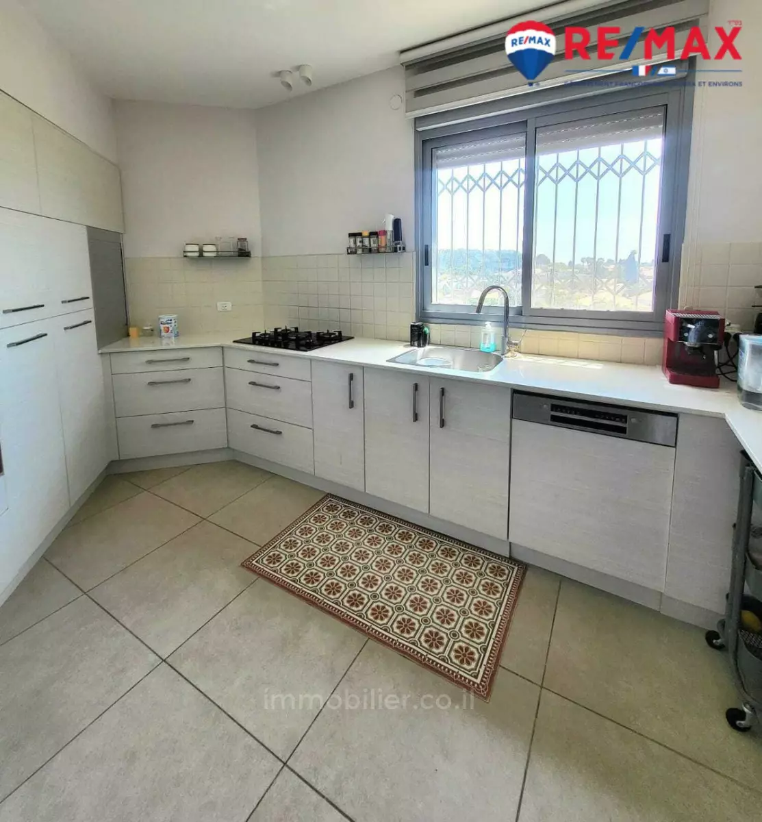 Apartment 5 Rooms Hadera Nisan district 379-IBL-321