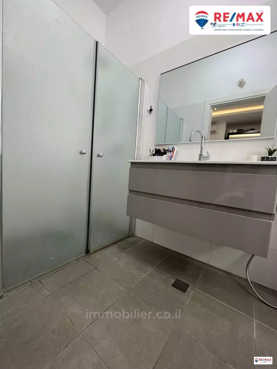 Apartment 4 Rooms Hadera City center 379-IBL-330