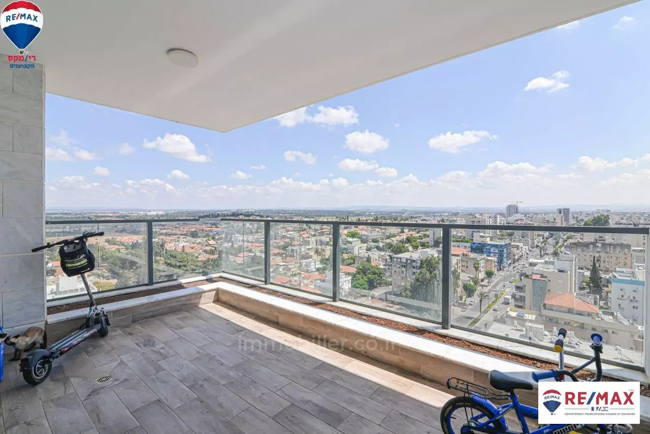 Apartment 5 Rooms Hadera City center 379-IBL-350