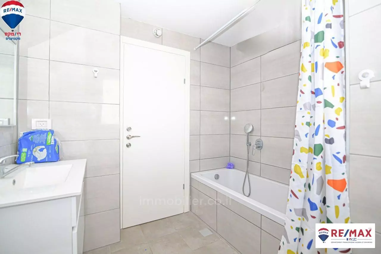 Apartment 5 Rooms Hadera City center 379-IBL-350