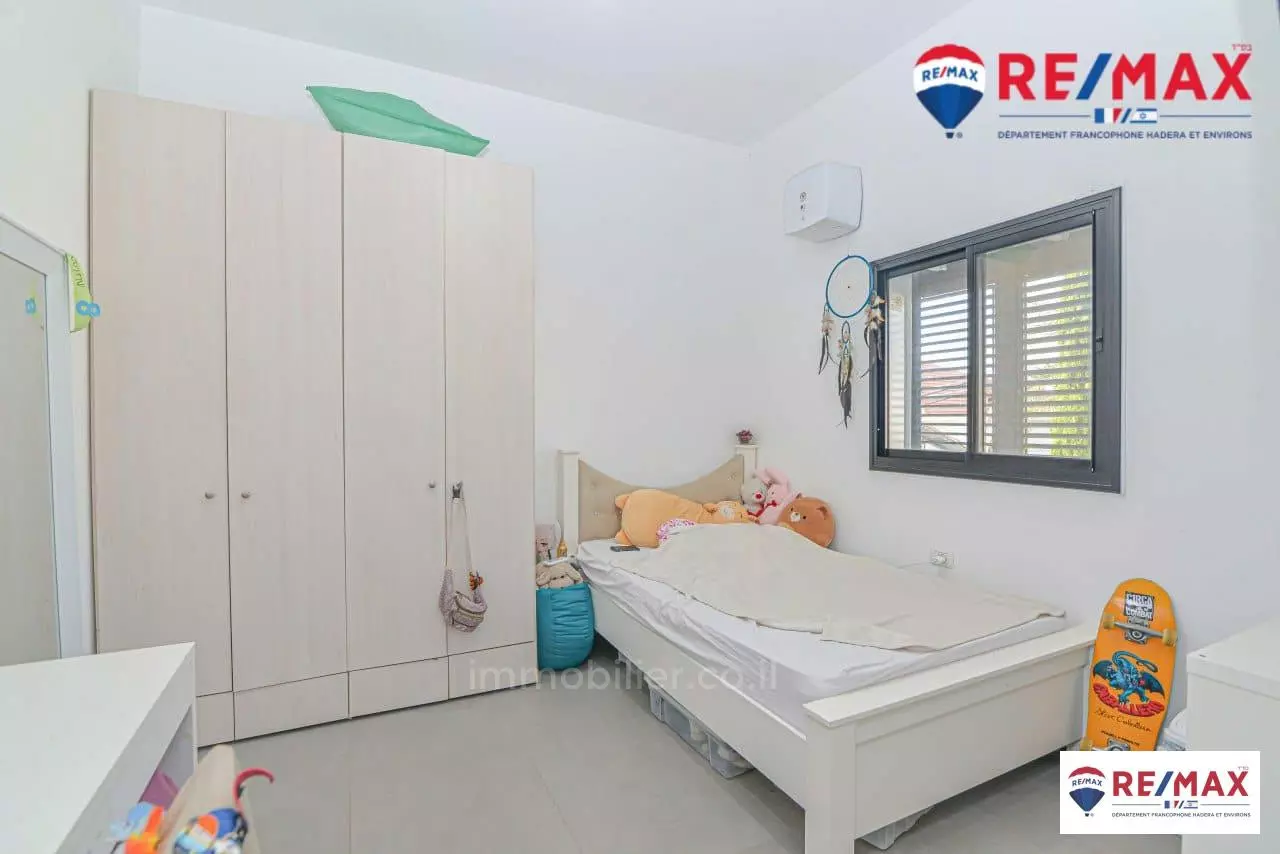 Villa 7 Rooms Hadera neve haim 379-IBL-354