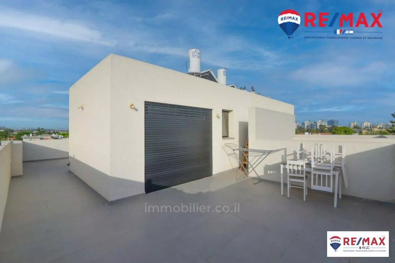 Villa 7 Rooms Hadera neve haim 379-IBL-354