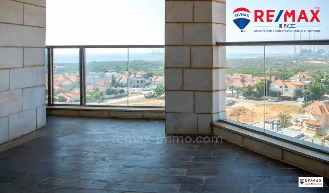 Apartment 4 rooms Hadera Givat olga 379-IBL-374