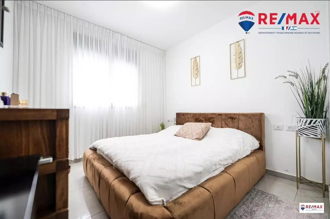 Apartment 5 rooms Hadera City center 379-IBL-375