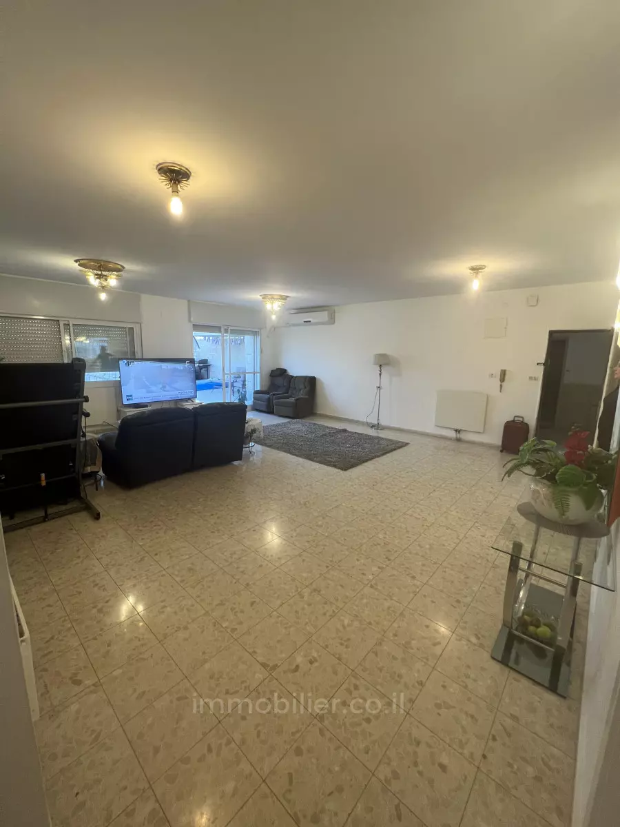 Penthouse 5 rooms Jerusalem Ramat Sharet 424-IBL-280