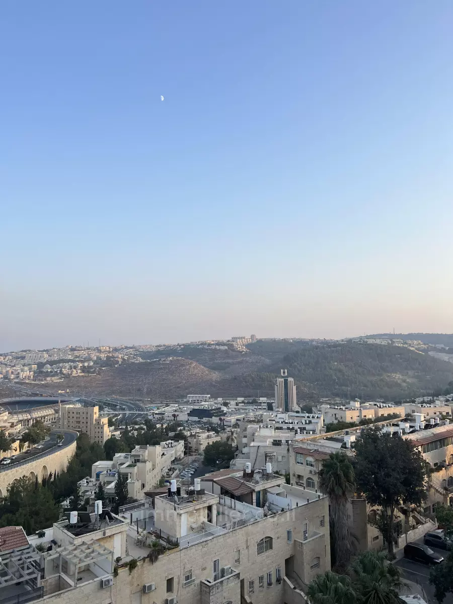 Penthouse 5 rooms Jerusalem Ramat Sharet 424-IBL-280