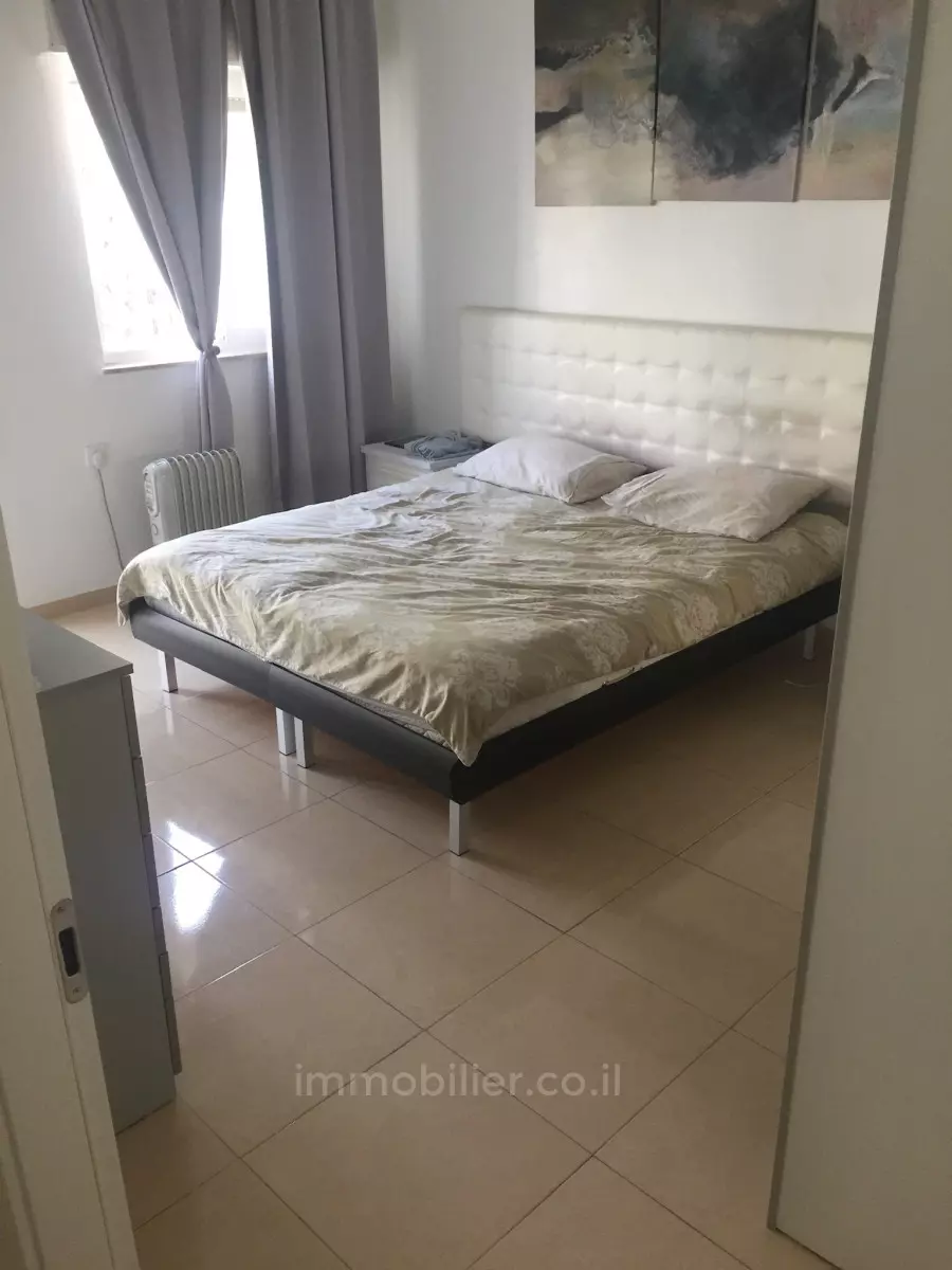 Apartment 3 rooms Jerusalem Rehavia 424-IBL-281