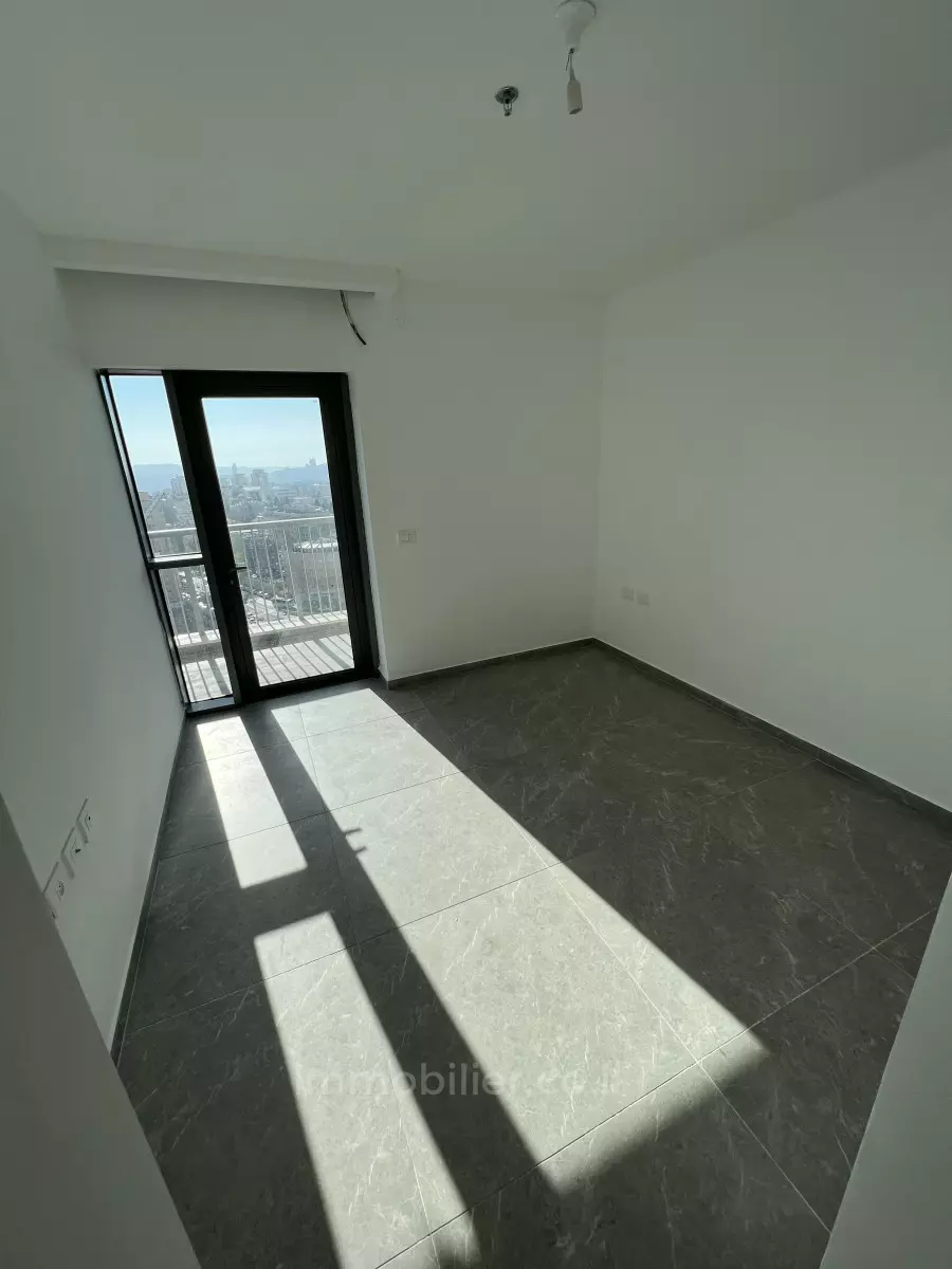 Apartment 3 rooms Jerusalem City center 424-IBL-287