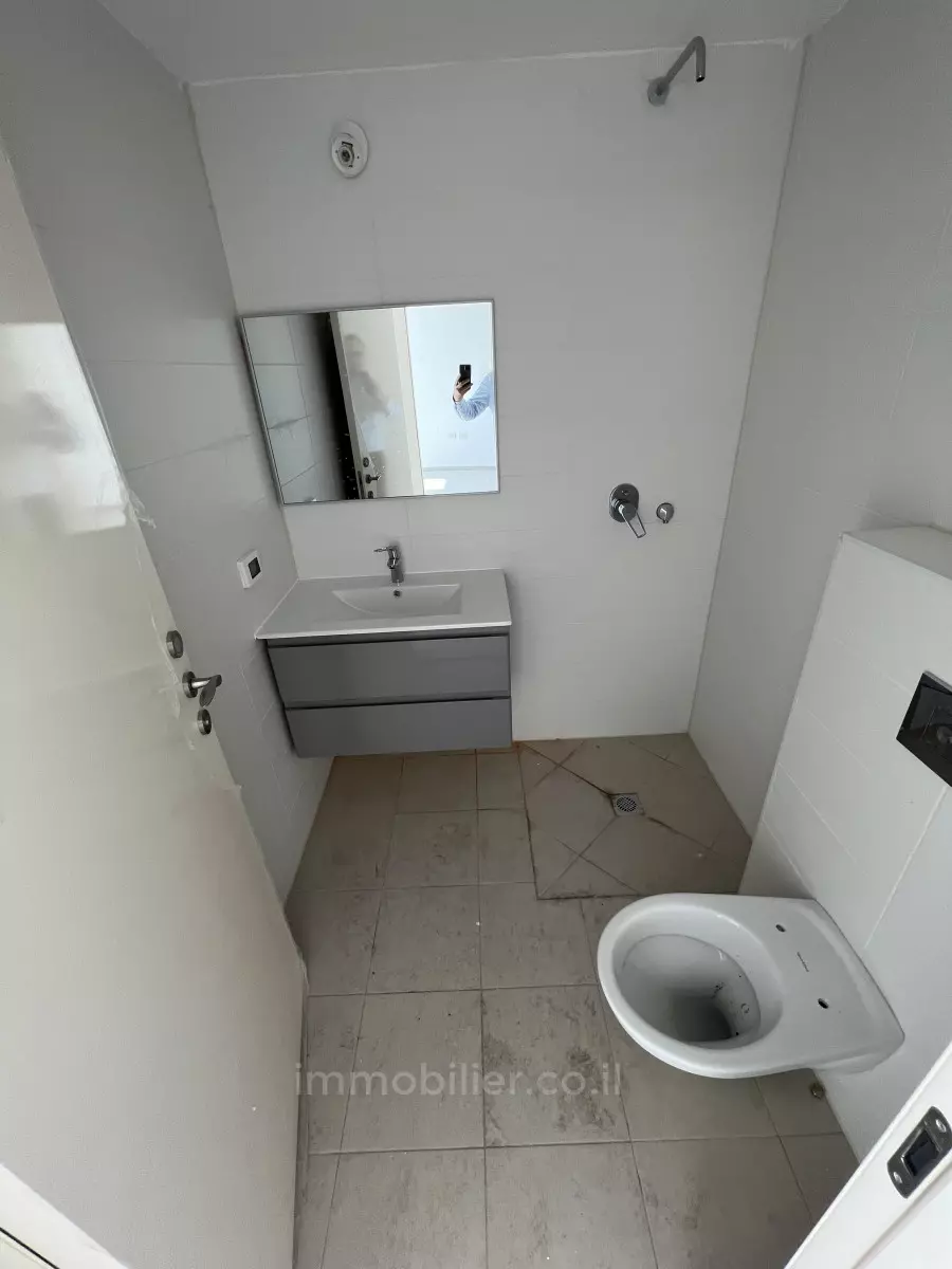 Apartment 3 rooms Jerusalem City center 424-IBL-287