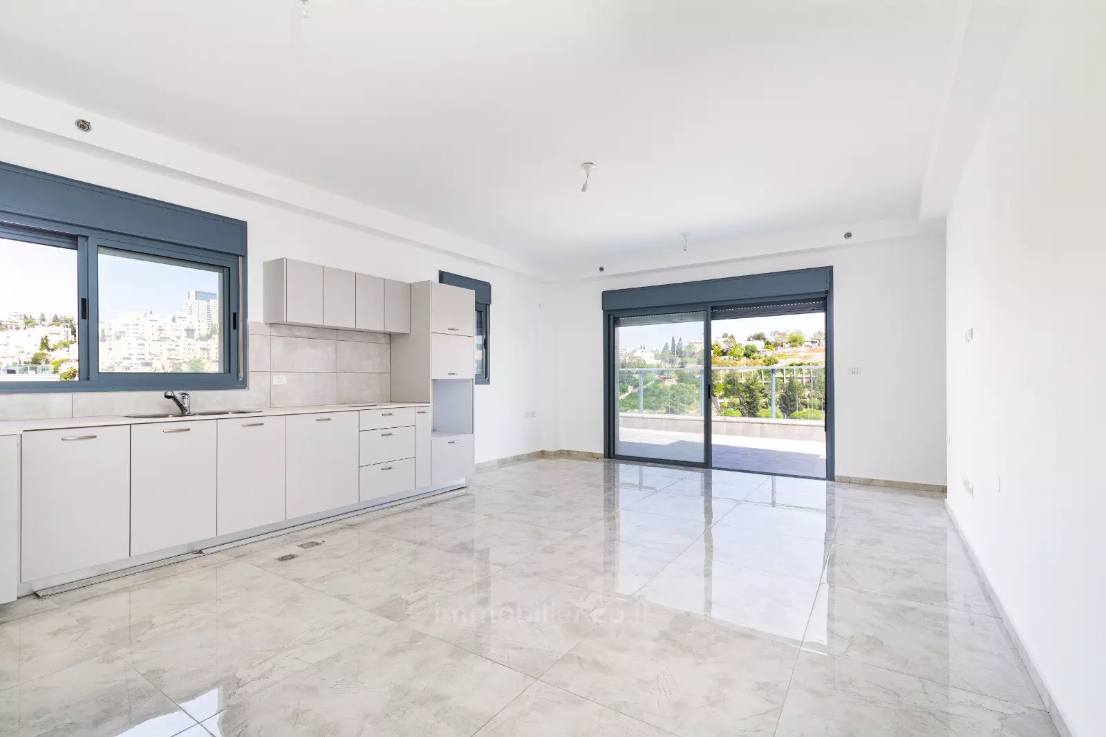 Penthouse 4 rooms Jerusalem Kiryat Yovel 424-IBL-296