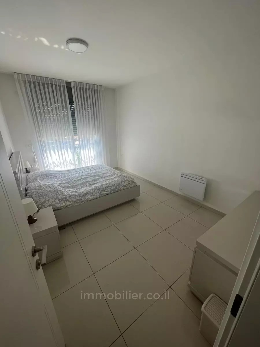 Apartment 4 rooms Jerusalem City center 424-IBL-313