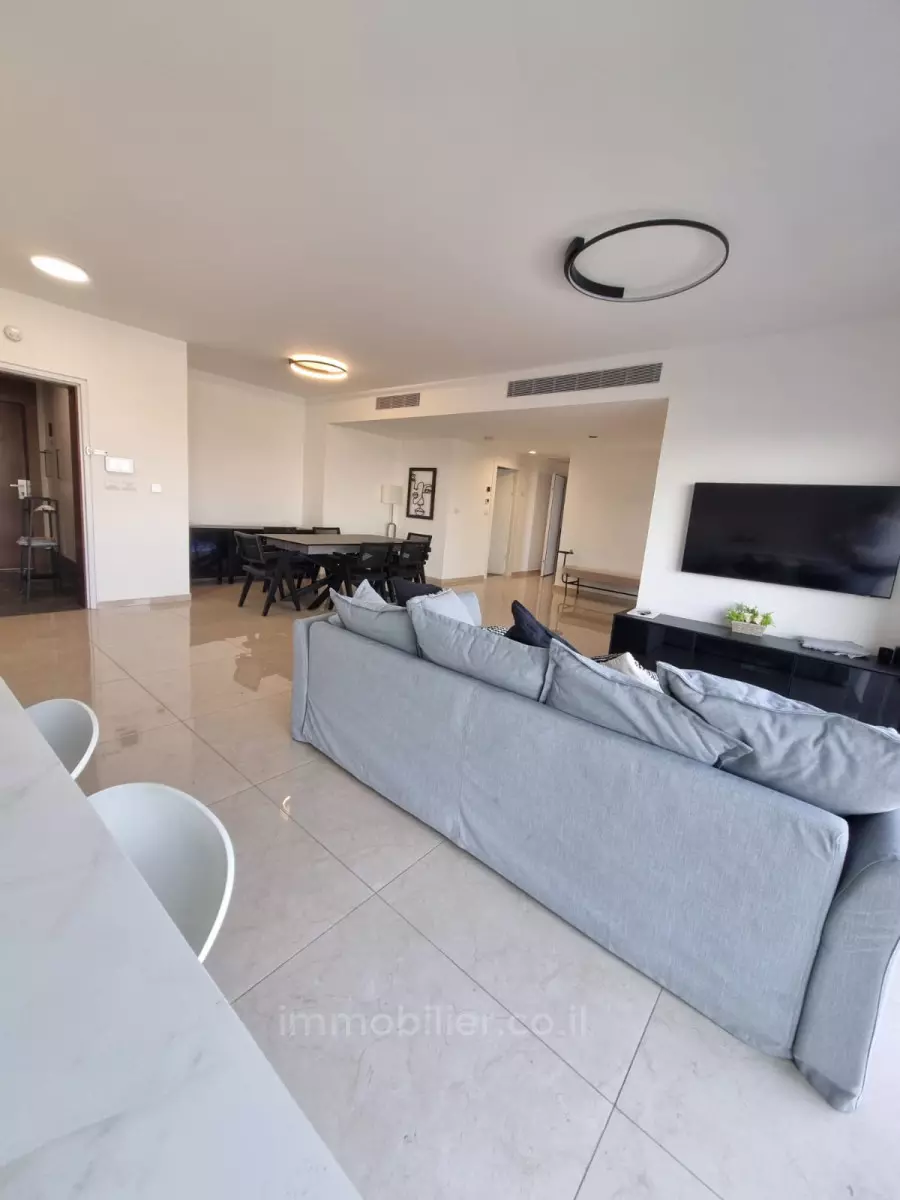 Apartment 4 rooms Jerusalem City center 424-IBL-316