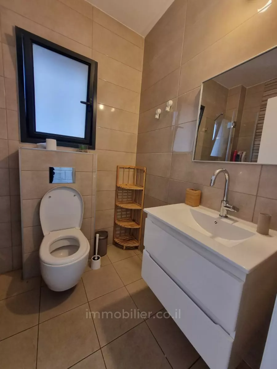 Apartment 4 rooms Jerusalem City center 424-IBL-316