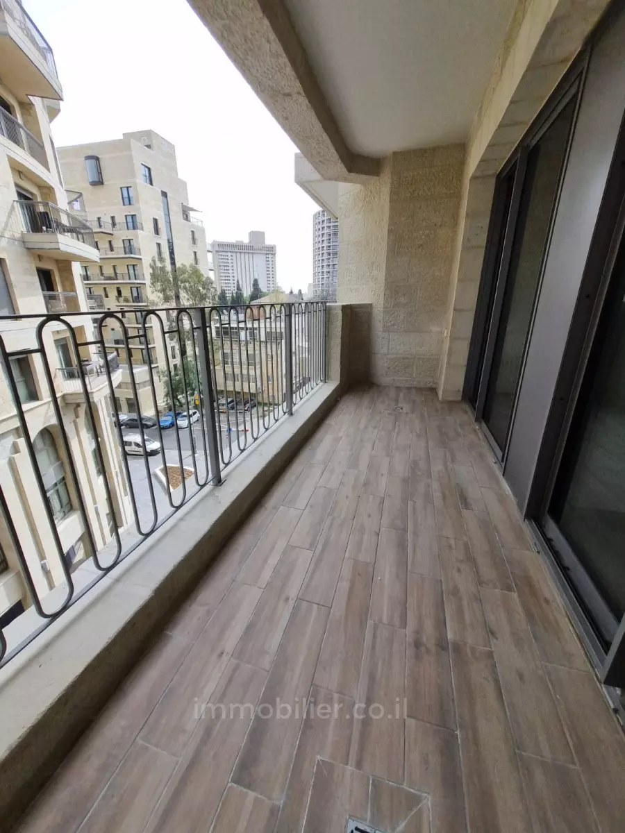 Apartment 2 Rooms Jerusalem City center 424-IBL-329