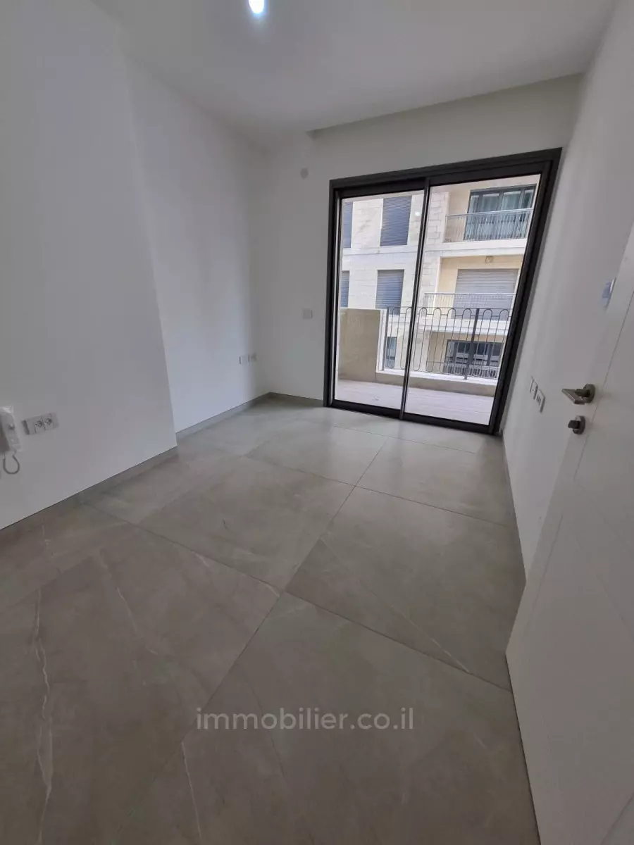 Apartment 2 Rooms Jerusalem City center 424-IBL-329