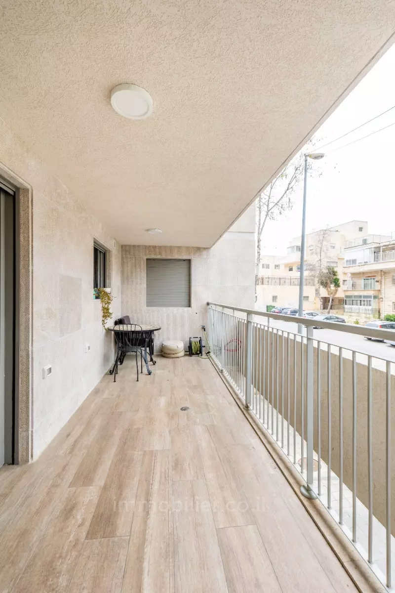 Apartment 5 rooms Jerusalem Beit Vagan 424-IBL-333