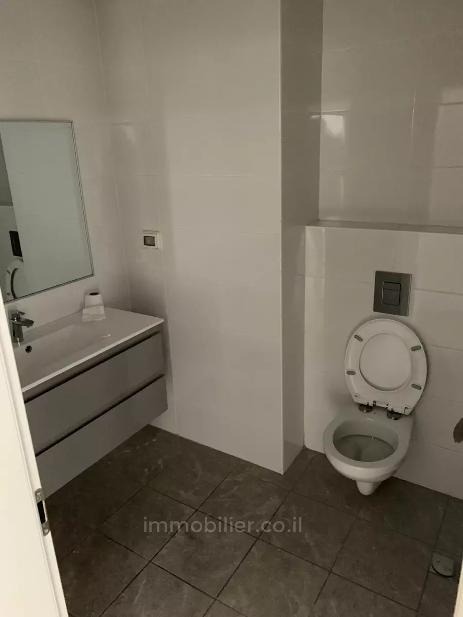 Apartment 2 Rooms Jerusalem City center 424-IBL-338