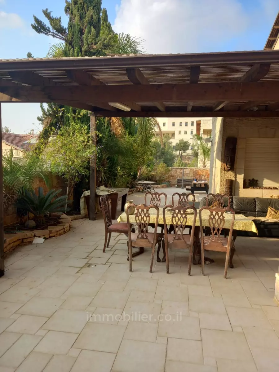 Villa 10 rooms Jerusalem Ramat Sharet 427-IBL-365