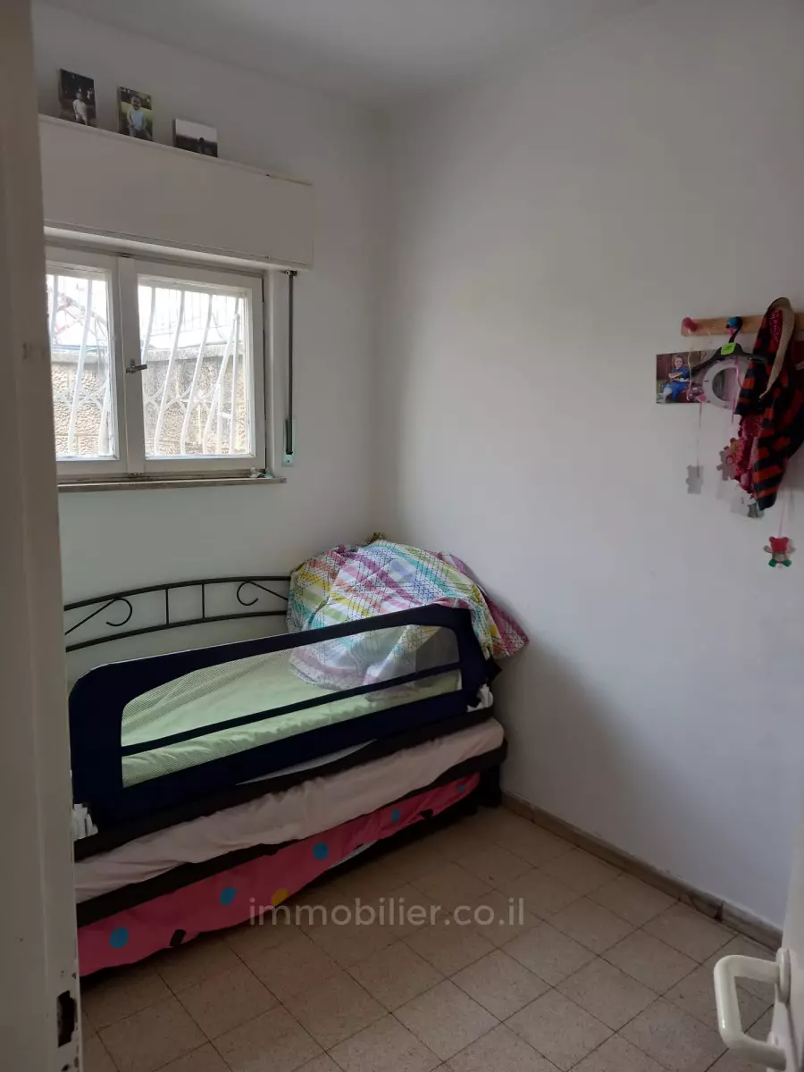 Apartment 3 rooms Jerusalem Beit Vagan 427-IBL-581