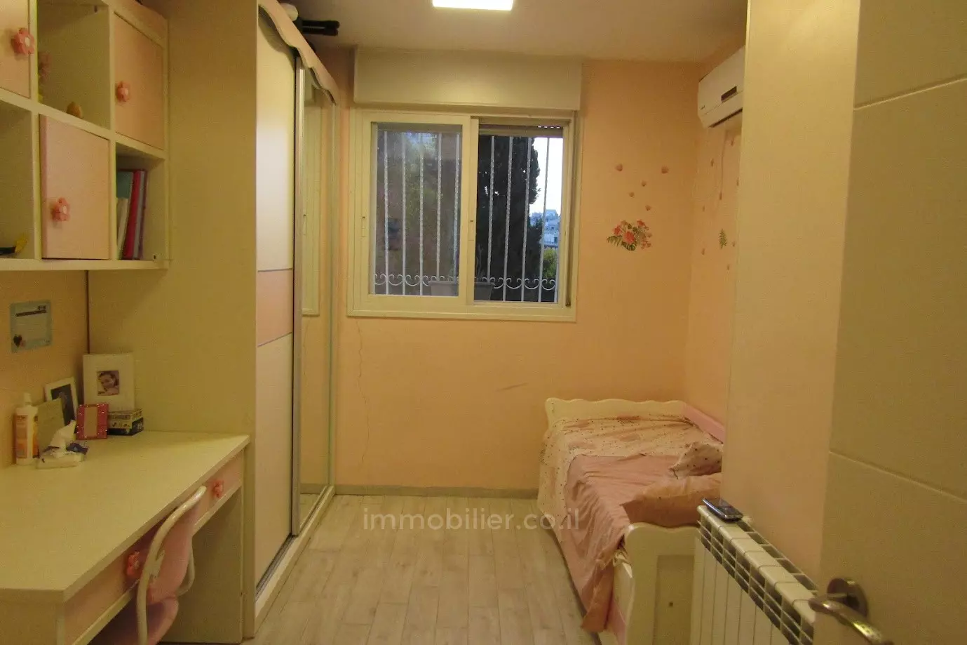 Apartment 4 rooms Jerusalem Beit Vagan 427-IBL-591