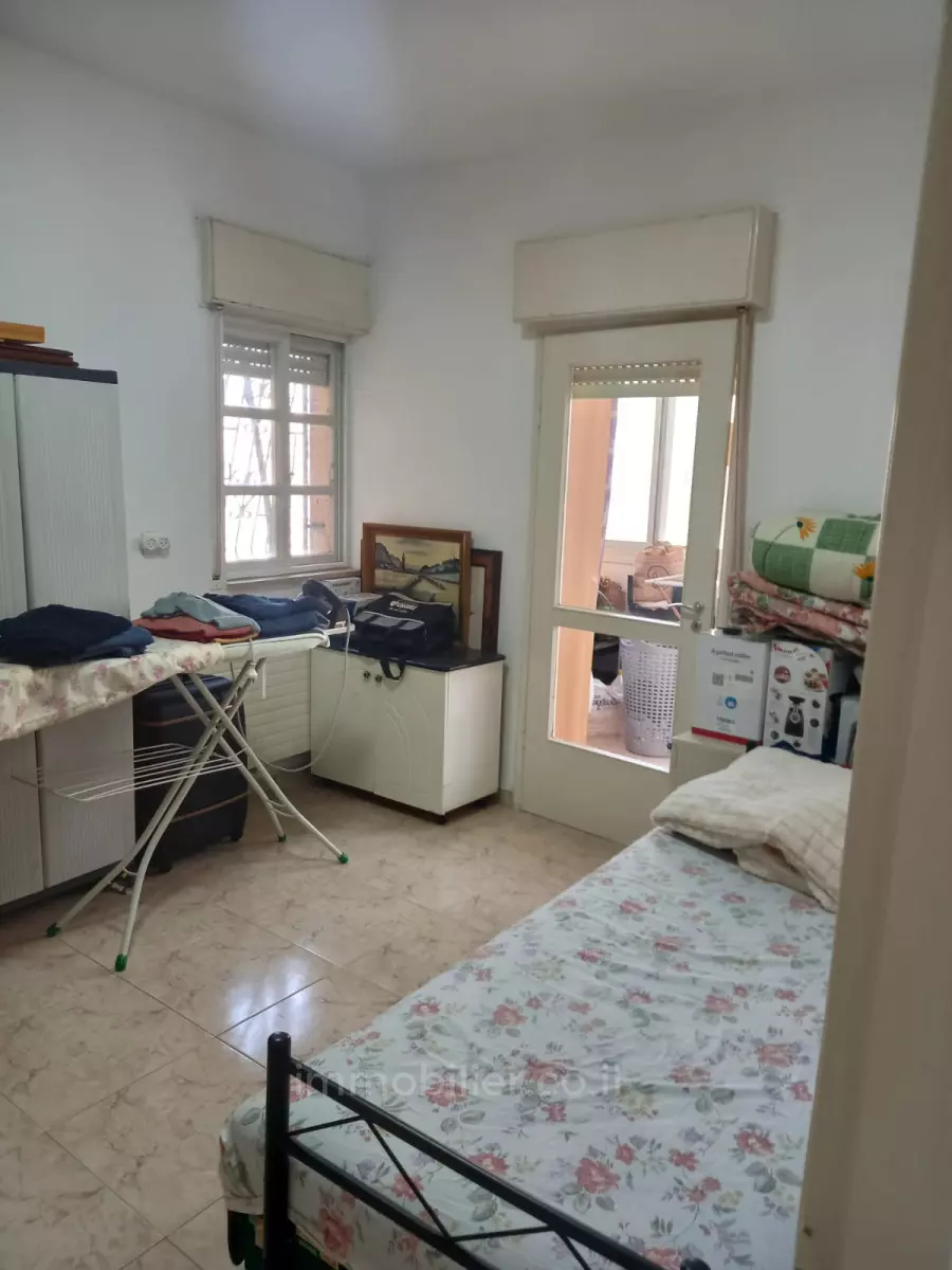 Apartment 3.5 rooms Jerusalem Beit Vagan 427-IBL-592