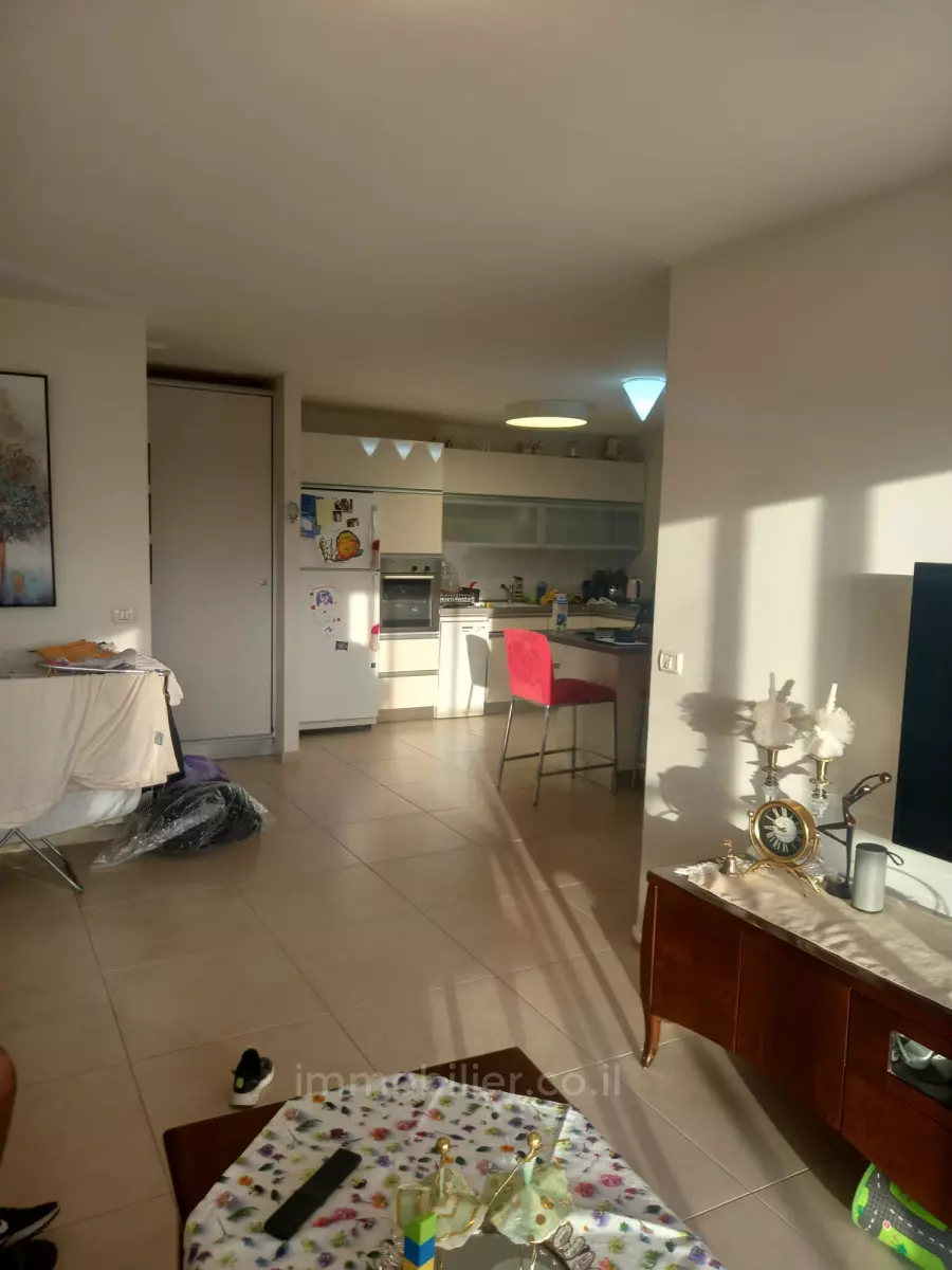 Apartment 3 rooms Jerusalem Ramat Sharet 427-IBL-593