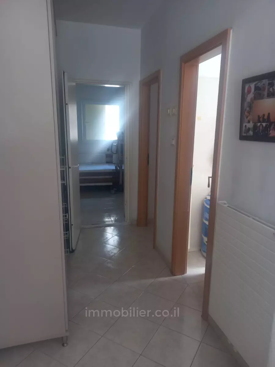 Apartment 3 rooms Jerusalem Beit Vagan 427-IBL-596