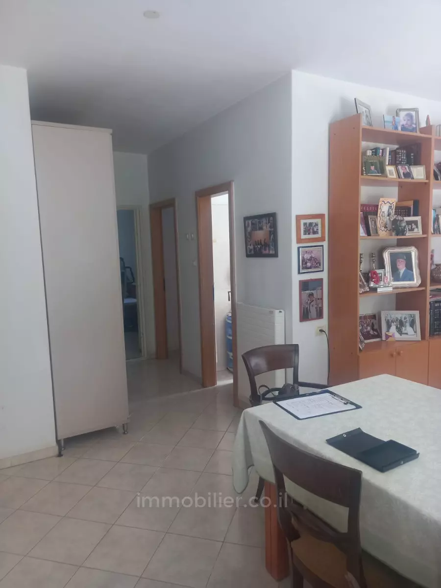 Apartment 3 rooms Jerusalem Beit Vagan 427-IBL-596