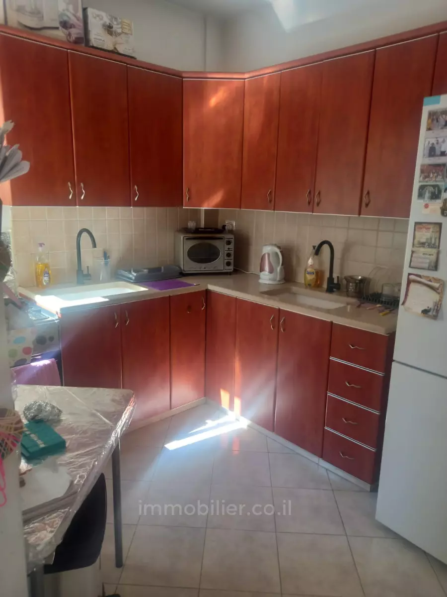 Apartment 3 rooms Jerusalem Beit Vagan 427-IBL-596