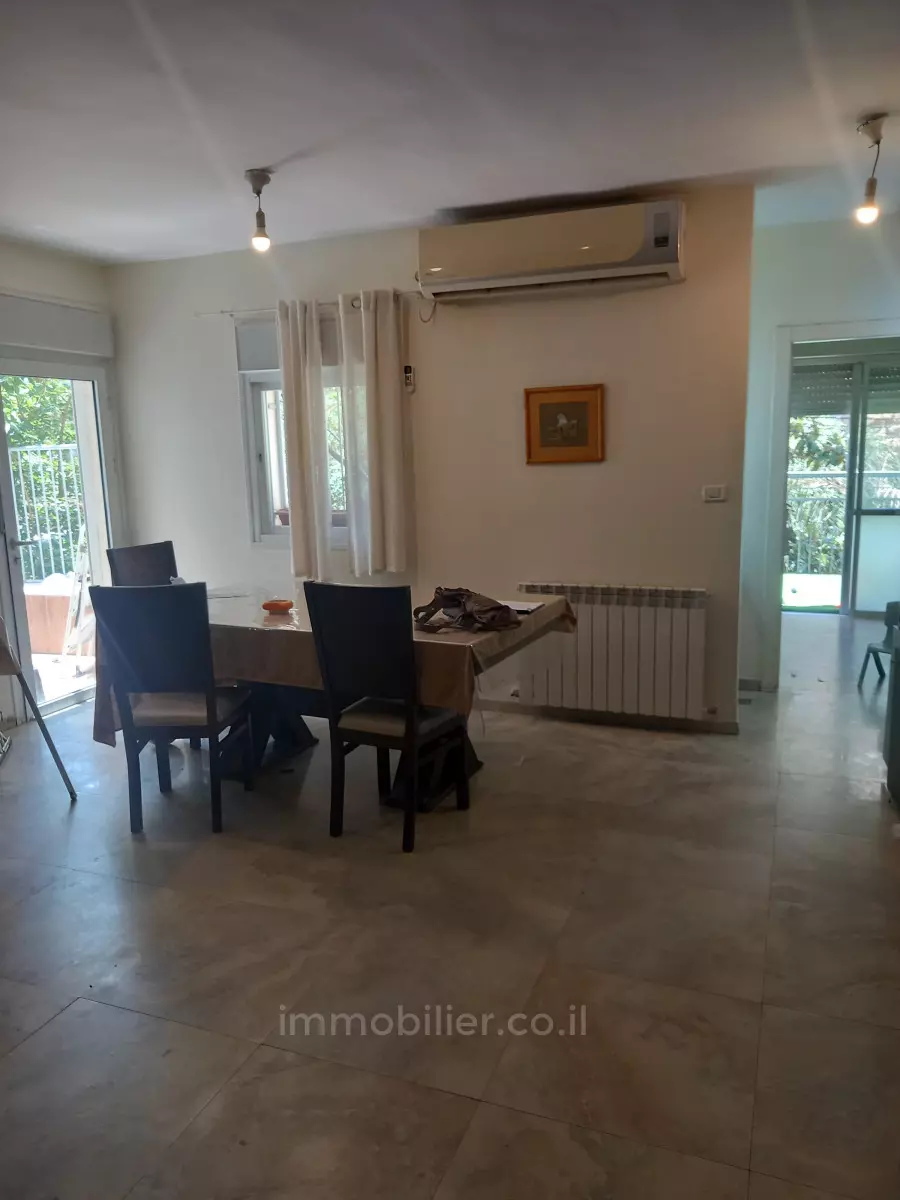 Apartment 5 rooms Jerusalem Beit Vagan 427-IBL-605