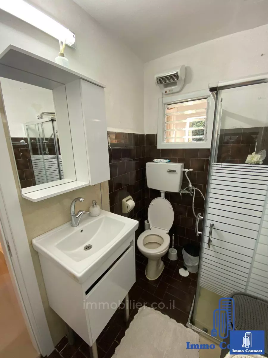 Apartment 2.5 rooms Ramat Gan Ramat gan 440-IBL-362