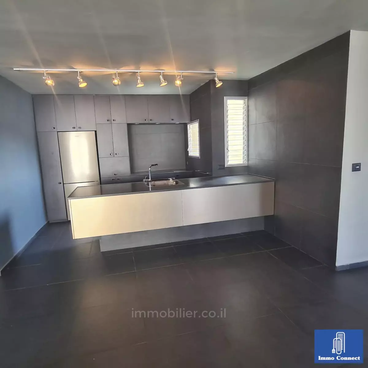 Apartment 5 rooms Bat yam Bat yam 440-IBL-398