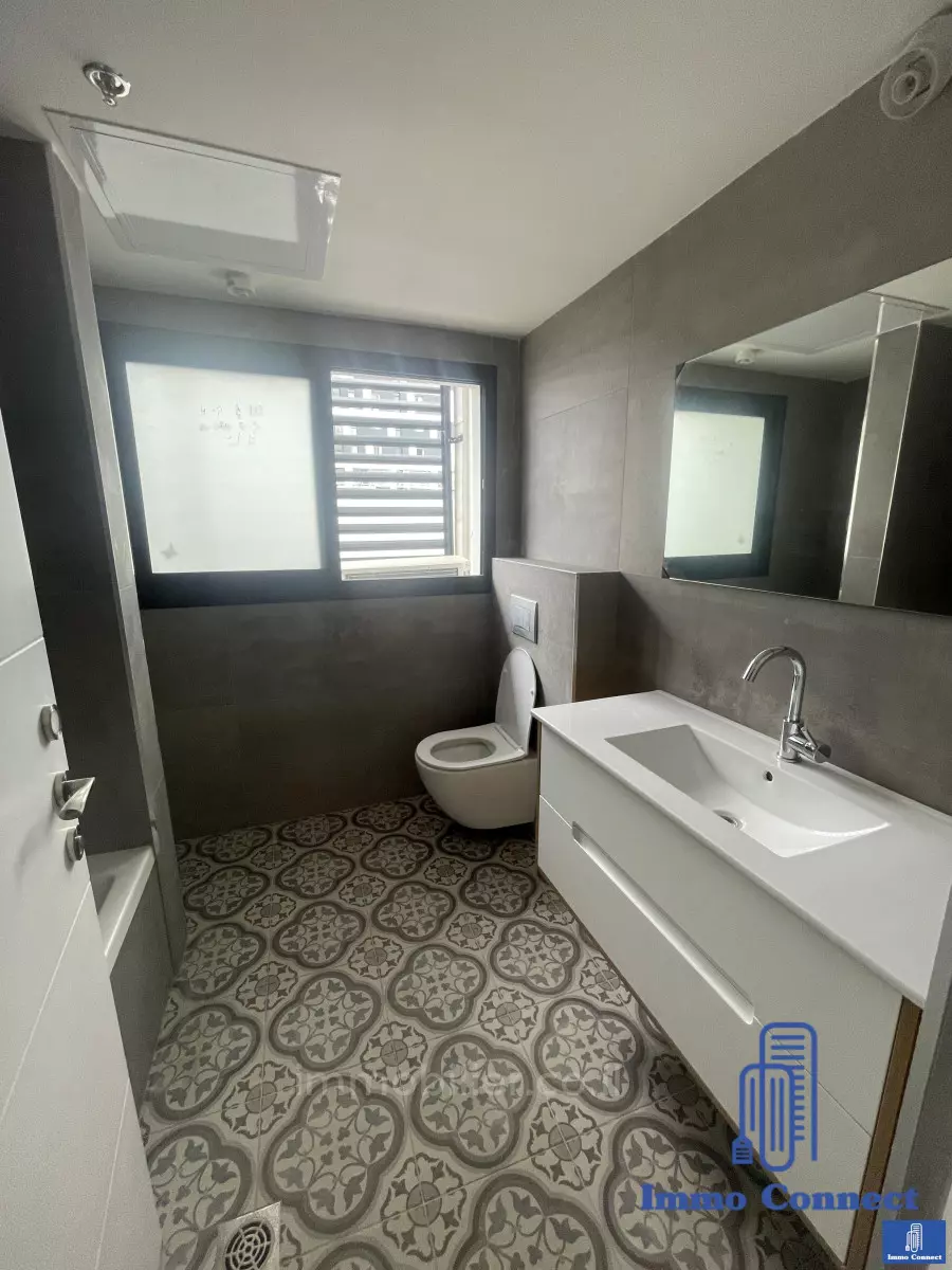 Apartment 4 rooms Bat yam Bat yam 440-IBL-400