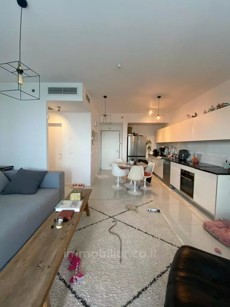 Apartment 3 rooms Tel Aviv Neve Tsedek 457-IBL-1030