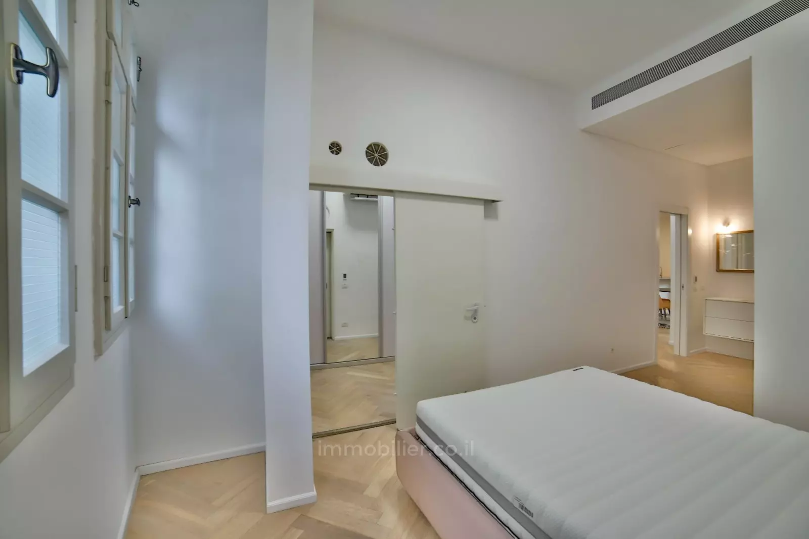 Ground floor 4.5 rooms Tel Aviv Neve Tsedek 457-IBL-1061