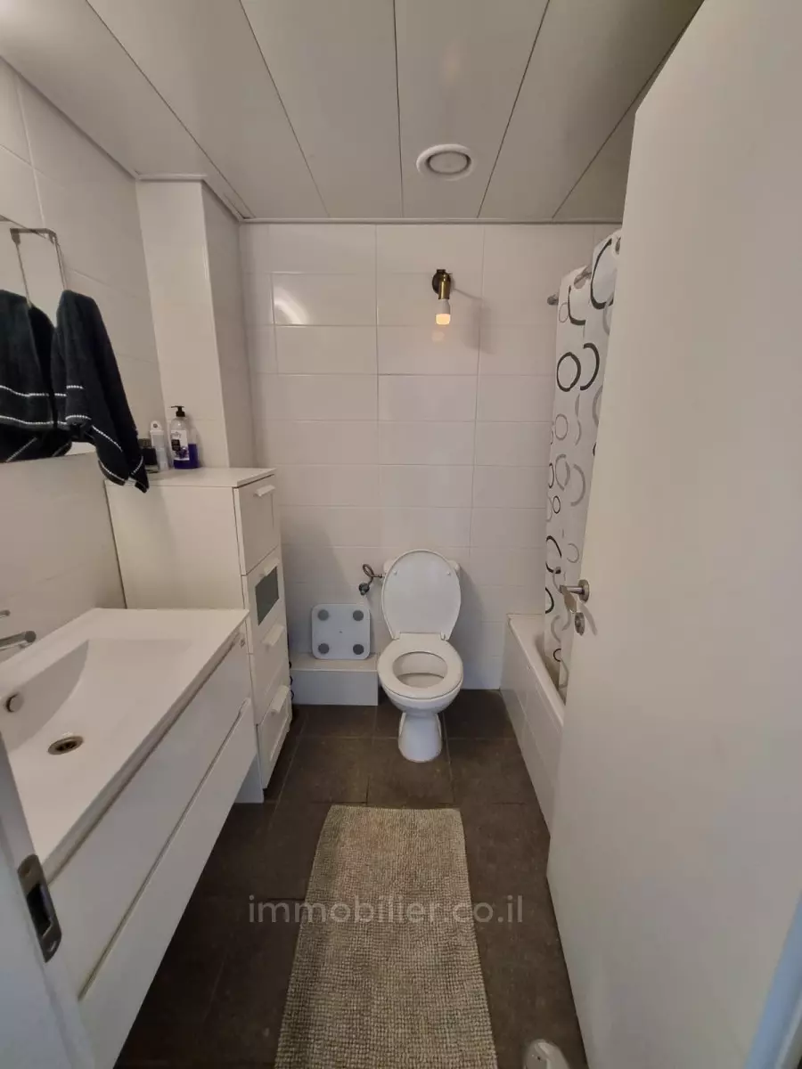 Apartment 2 rooms Tel Aviv Neve Tsedek 457-IBL-1163