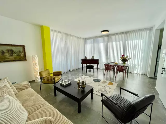 Sale Apartment Tel Aviv