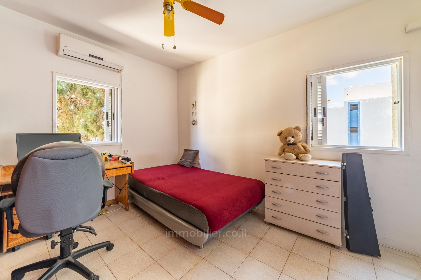 Apartment 5 Rooms Tel Aviv Bazel 457-IBL-1181