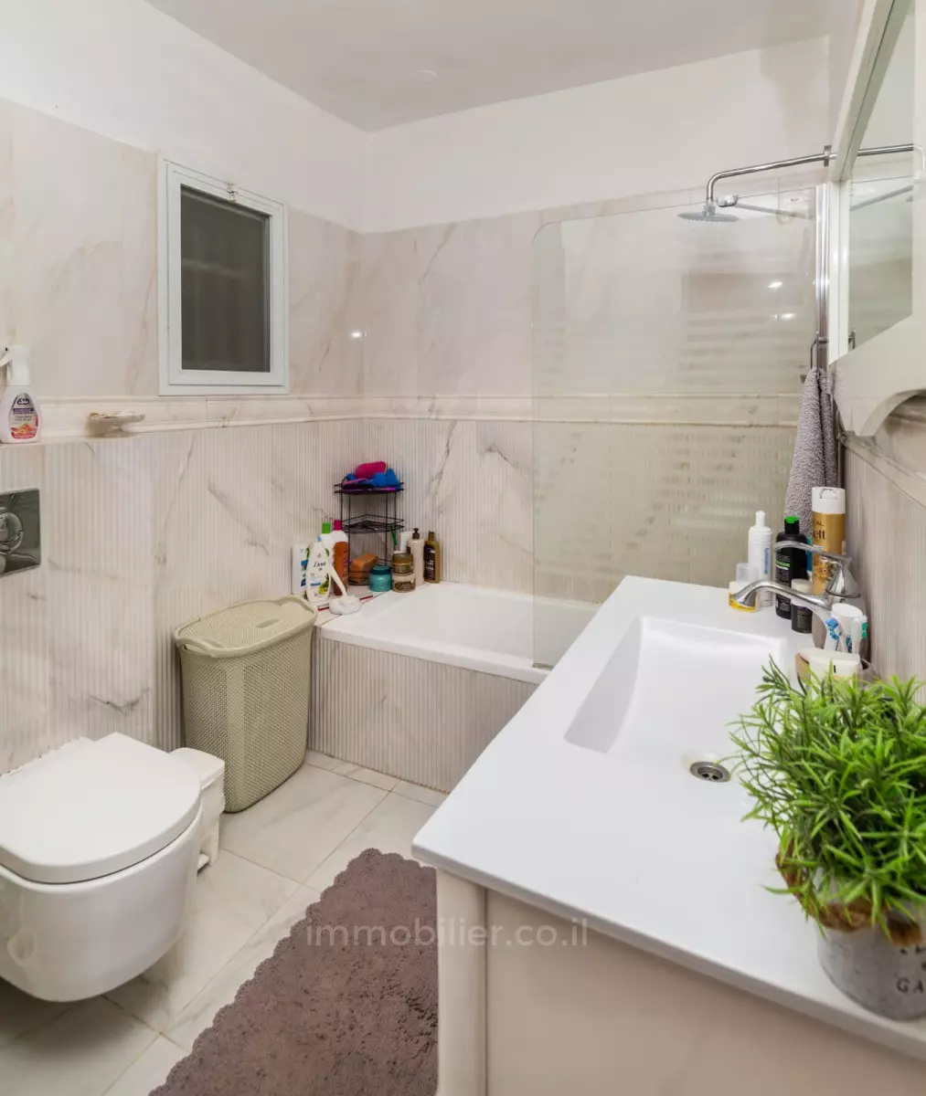 Apartment 7 rooms Jerusalem Gilo 457-IBL-1191