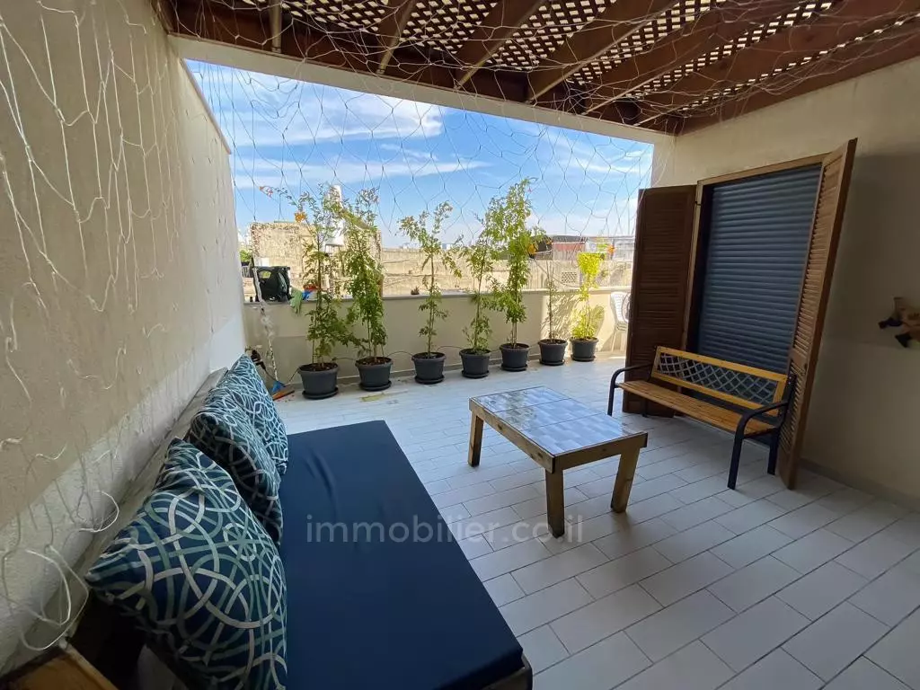 Mini-Penthouse 4 rooms Tel Aviv Old Yaffo 457-IBL-1197