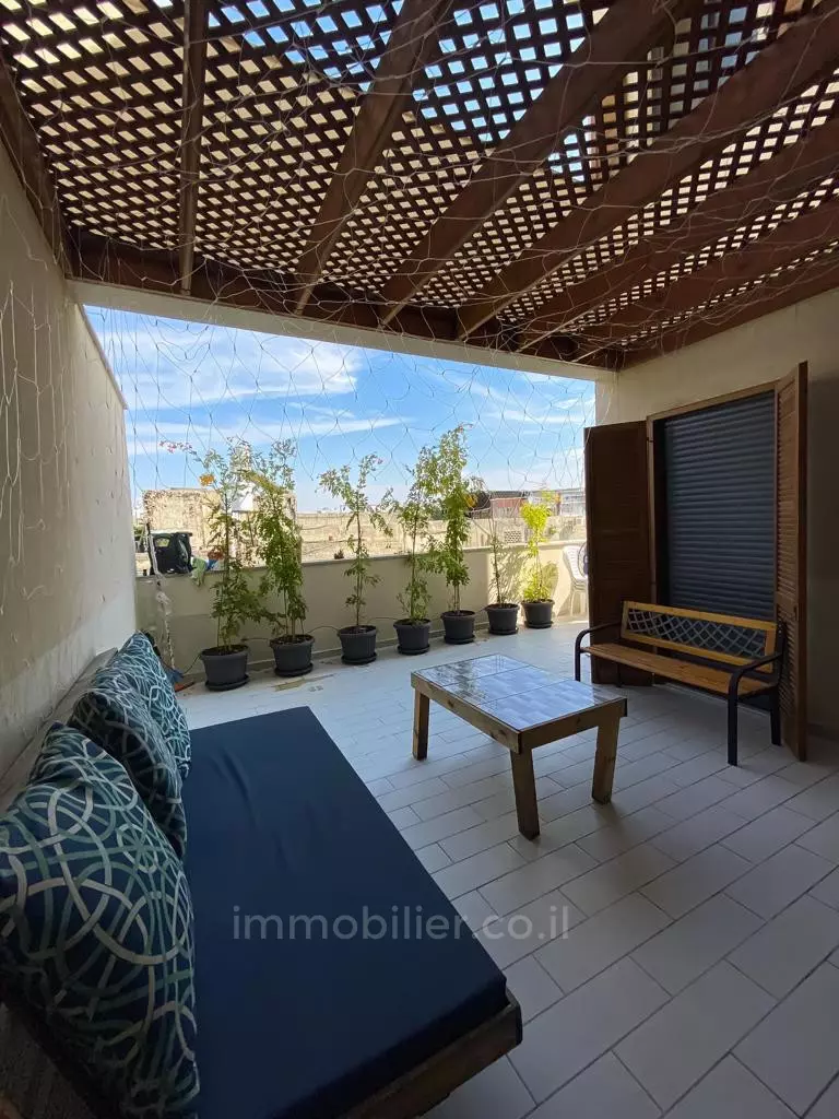 Mini-Penthouse 4 rooms Tel Aviv Old Yaffo 457-IBL-1197