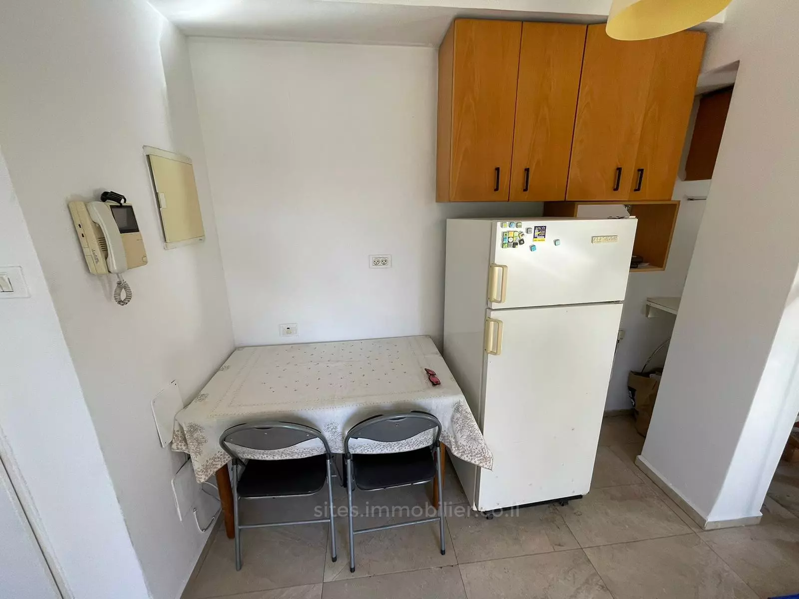 Apartment 3 rooms Tel Aviv Dizengof 457-IBL-1211