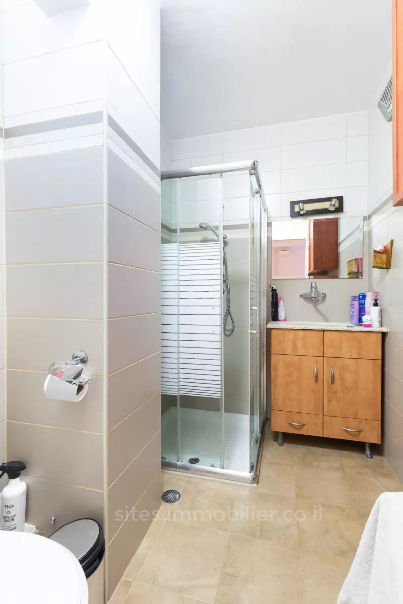 Apartment 4 rooms Jerusalem Gilo 457-IBL-1219