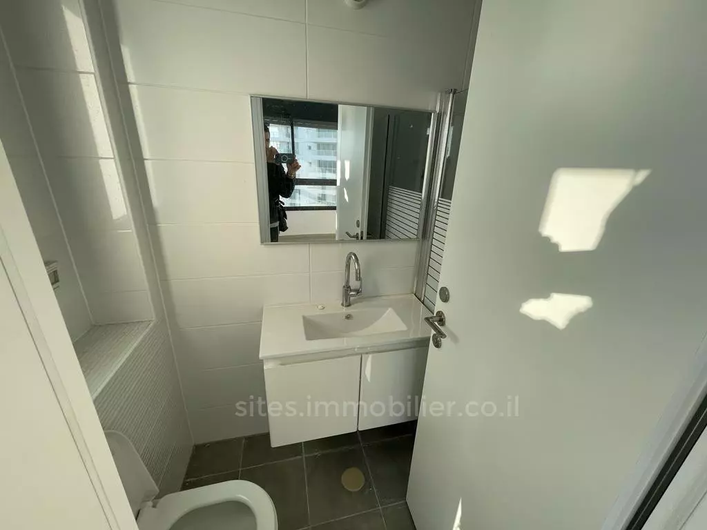 Apartment 4 rooms Netanya Sea 457-IBL-1238