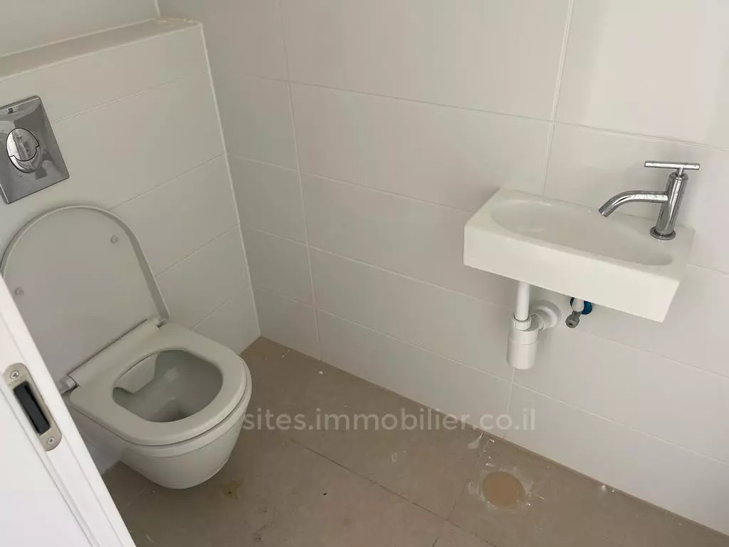 Apartment 5 rooms Netanya Sea 457-IBL-1239