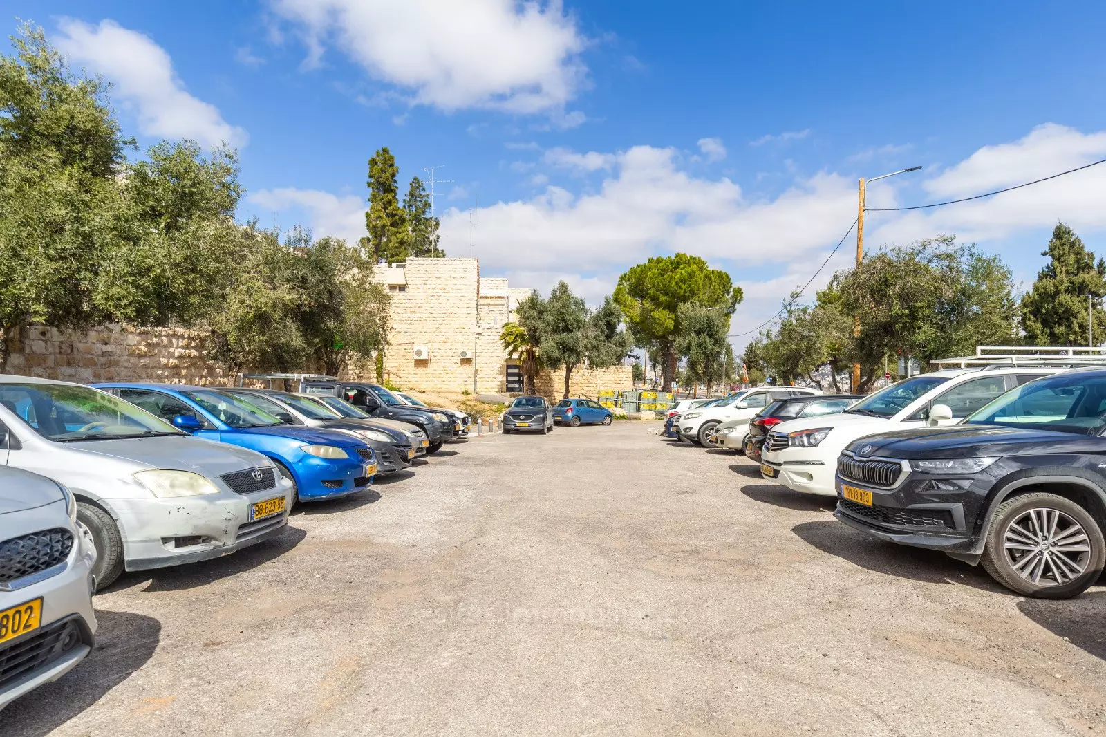 Villa 4 rooms Jerusalem Gilo 457-IBL-1245